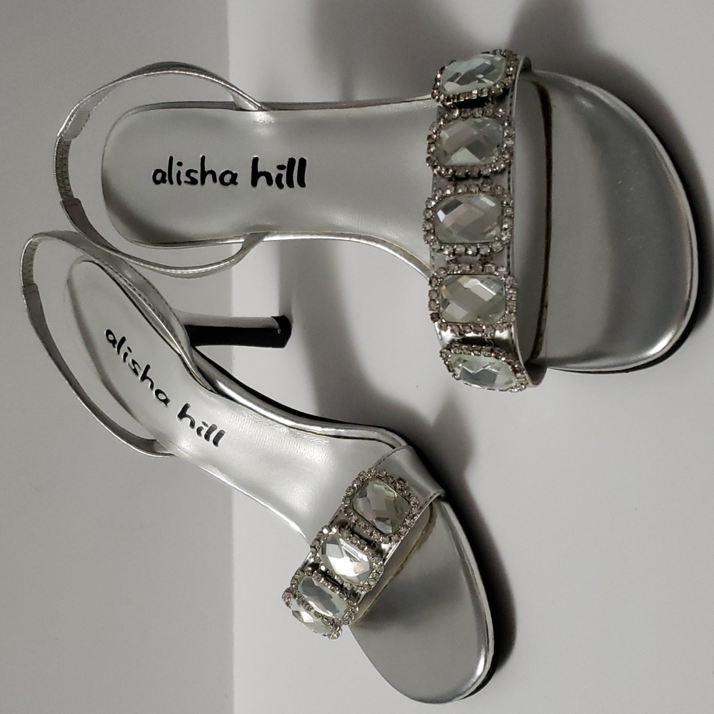 *Alisha Hill Dress Heels - Picture 2 of 12
